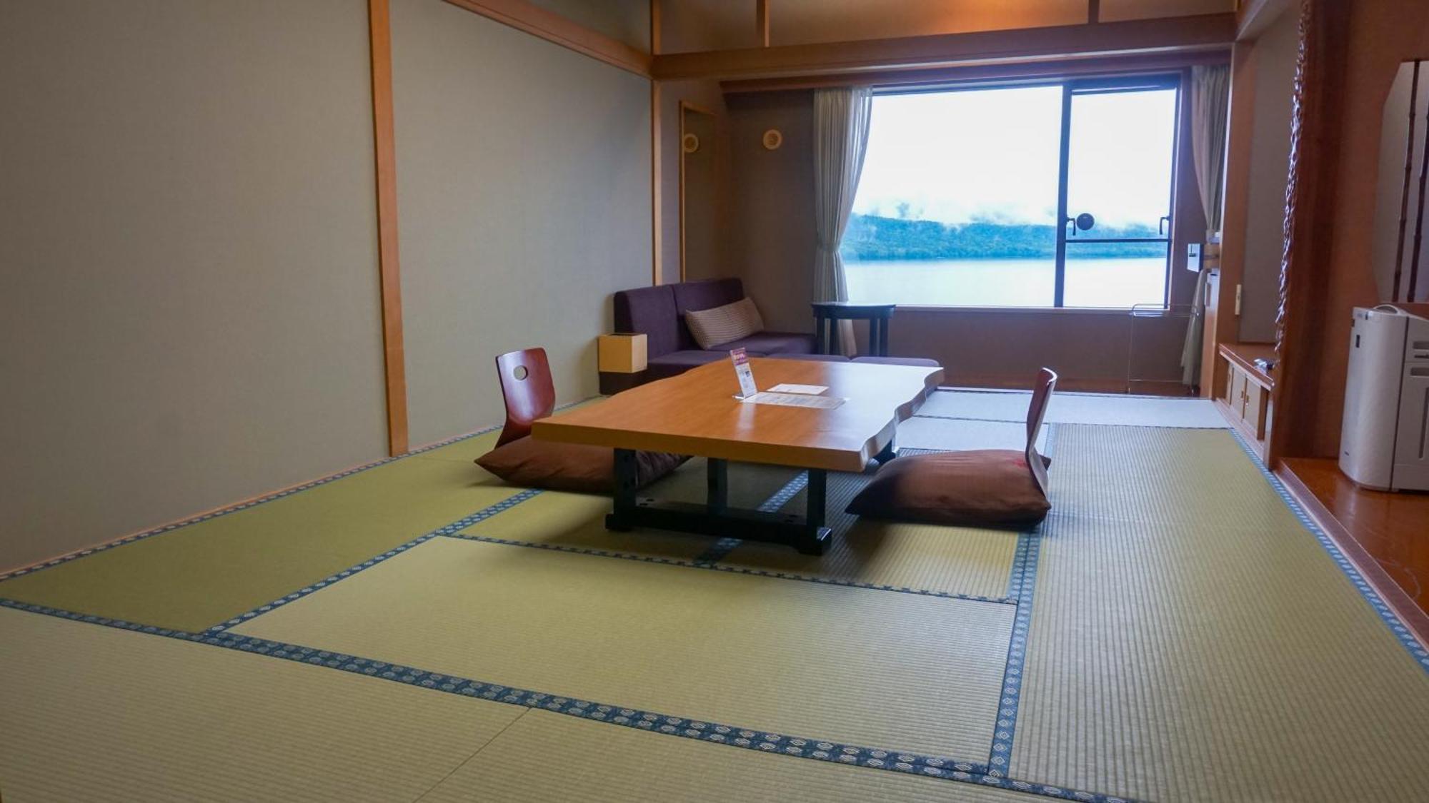 Akan Yuku No Sato Tsuruga Akankohan Номер фото